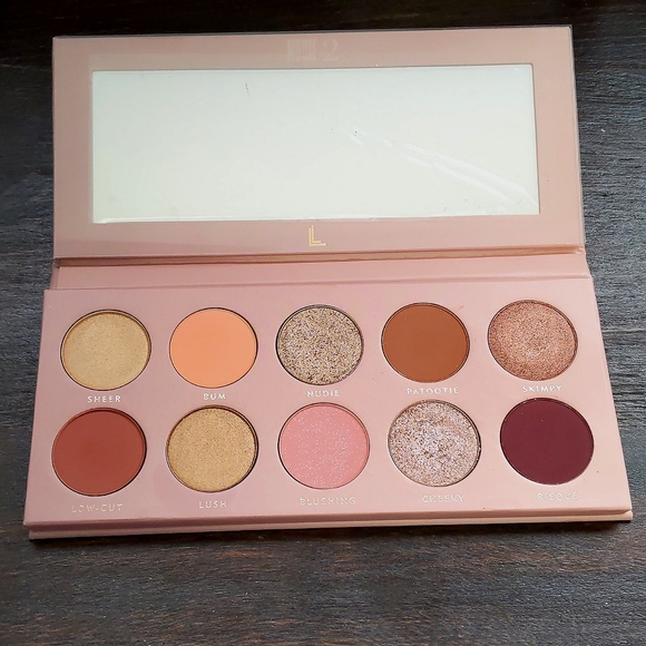 Laura Lee Los Angeles Other - Laura Lee eyeshadow palette